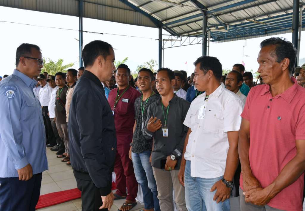 Temui Ratusan Nelayan, Presiden Pastikan SKPT Natuna Bermanfaat bagi Nelayan Setempat