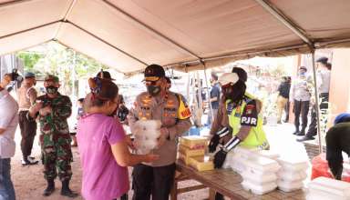 BAKTI SOSIAL DAPUR LAPANGAN TNI-POLRI BERSAMA RAKYAT NEGARA KUAT