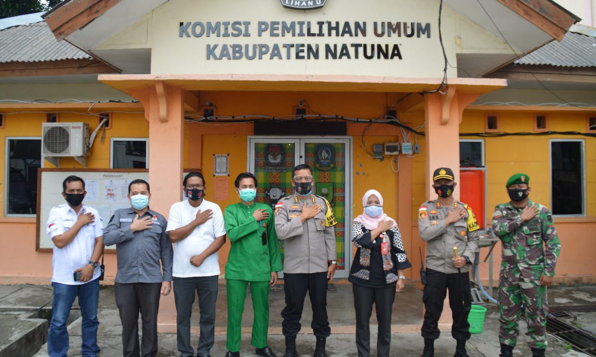 Irwasda Polda Kepri, Lakukan Pengawasan Operasi Mantap Praja Seligi 2020 Didampingi Kapolres Natuna