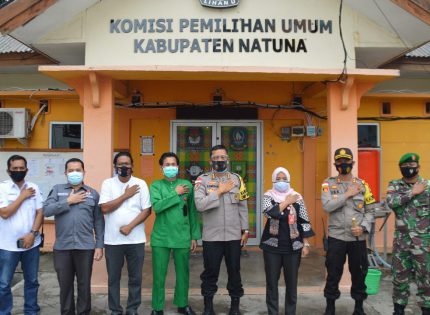 Irwasda Polda Kepri, Lakukan Pengawasan Operasi Mantap Praja Seligi 2020 Didampingi Kapolres Natuna