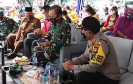 Bakti Sosial Kodim 0316/Batam Dihadiri Kapolresta Barelang dan Kapolsek Sagulung