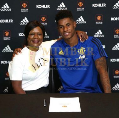 Bintang Manchester United Marcus Rashford Dapat Gelar Bangsawan
