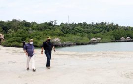 Pjs Wali Kota Batam Tinjau Pulau Pengalap, Percepat Penetapan KEK