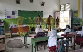 Sekolah Dikunjungi Kapolsubsektor Penuba untuk Sosialisasi Protokol Kesehatan