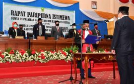 Bupati Natuna Hadiri Pelantikan PAW Ketua DPRD Kabupaten Natuna