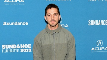 Shia LaBeouf Aktor Transformer Didakwa atas Pemukulan Ringan dan Pencurian Kecil