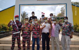Peringati Hari Pahlawan Gabungan Kadishub Pemprov Kepri dan LMP Bagikan Masker