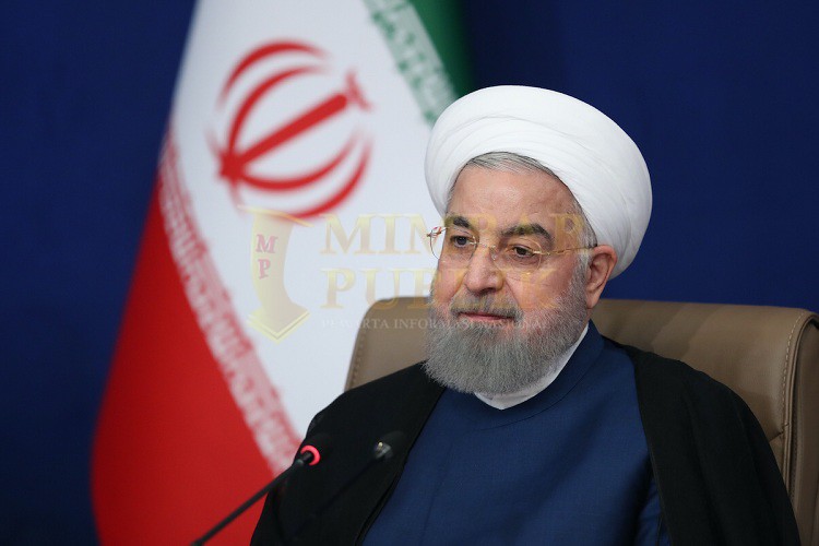 Hassan Rouhani: Trump Lengser dengan Cara yang Hina