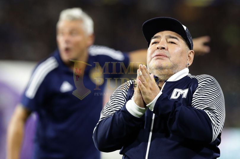 Diego Maradona Kehilangan Kesadaran Pasca Operasi