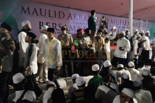 Prokes Corona Selama 8 Bulan Buyar Gara-Gara Rizieq Shihab