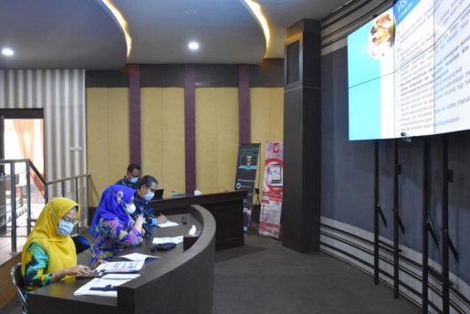 Pemkot Metro Bahas Pemberian Vaksin Covid 19 dan Bantuan UMKM Melalui Webinar