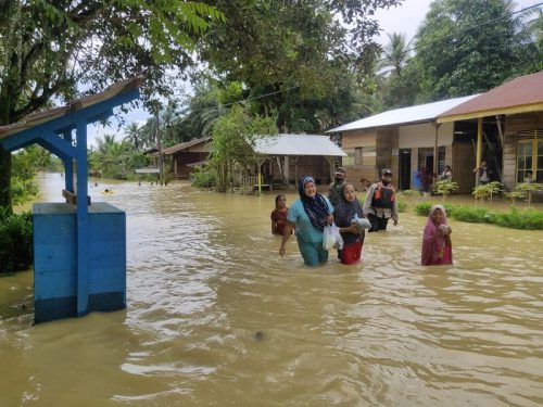 Banjir Melanda Wilayah Aceh, Jawa Tengah Hingga Madura