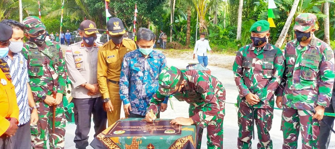 Baksos TNI AD, Brigjen TNI Harnoto Resmikan 3 Unit RTLH untuk Masyarakat Tidak Mampu