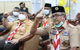 Jefridin Bersama Pramuka Dukung Gerakan Tanam Satu Milliar Kelapa