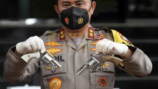 Pistol Pengikut Rizieq Buatan KW 1 Super Mirip Aslinya