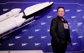 Bos Tesla Elon Musk Serius Jajaki Investasi Landasan Peluncuran SpaceX di Biak