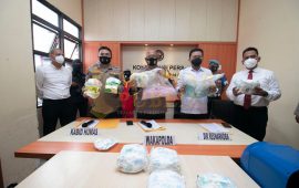 Polda Kepri Sita Ribuan Pil Ekstasi dan Sabu Selundupan dari Malaysia