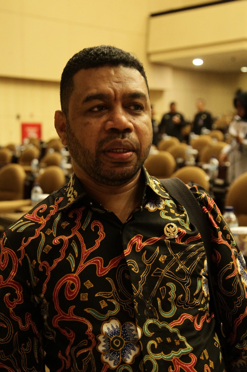 Anggota DPD RI, Filep Wamafirma | Foto : wonepapua