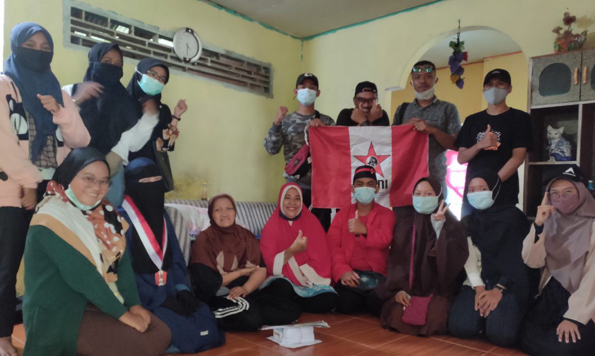 Gerakan Mahasiswa Nasional Indonesia Cabang Lingga Melakukan Penggalangan Dana