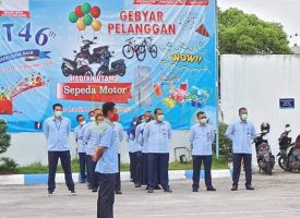 Perumda Air Minum Kota Padang mengadakan Apel Pagi Perdana bertempat di Lapangan Kantor Pusat, Perumda AM Kota Padang