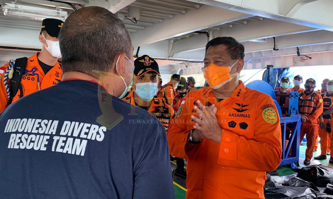 Kepala Basarnas Berpesan Penyelam Prioritaskan Keselamatan Ketika Evakuasi Korban Sriwijaya Air