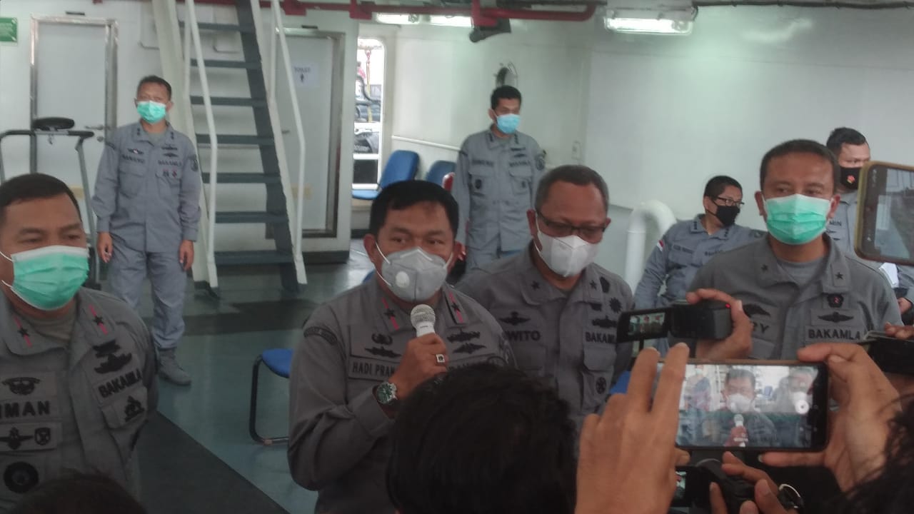 Kepala Kantor Kamla Zona Maritim Barat Laksma Bakamla Hadi Pranoto