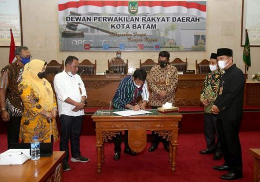 Pemko dan DPRD Batam Sepakati Dua OPD Berganti Nama