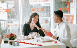 Rayakan Hari Kasih Sayang di HARRIS Hotel Batam Center