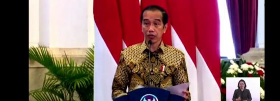 Presiden Joko Widodo saat acara puncak peringatan Hari Pers Nasional (HPN) 2021 yang disiarkan secara virtual dari Istana Negara, Jakarta, Selasa (9/2/2021).