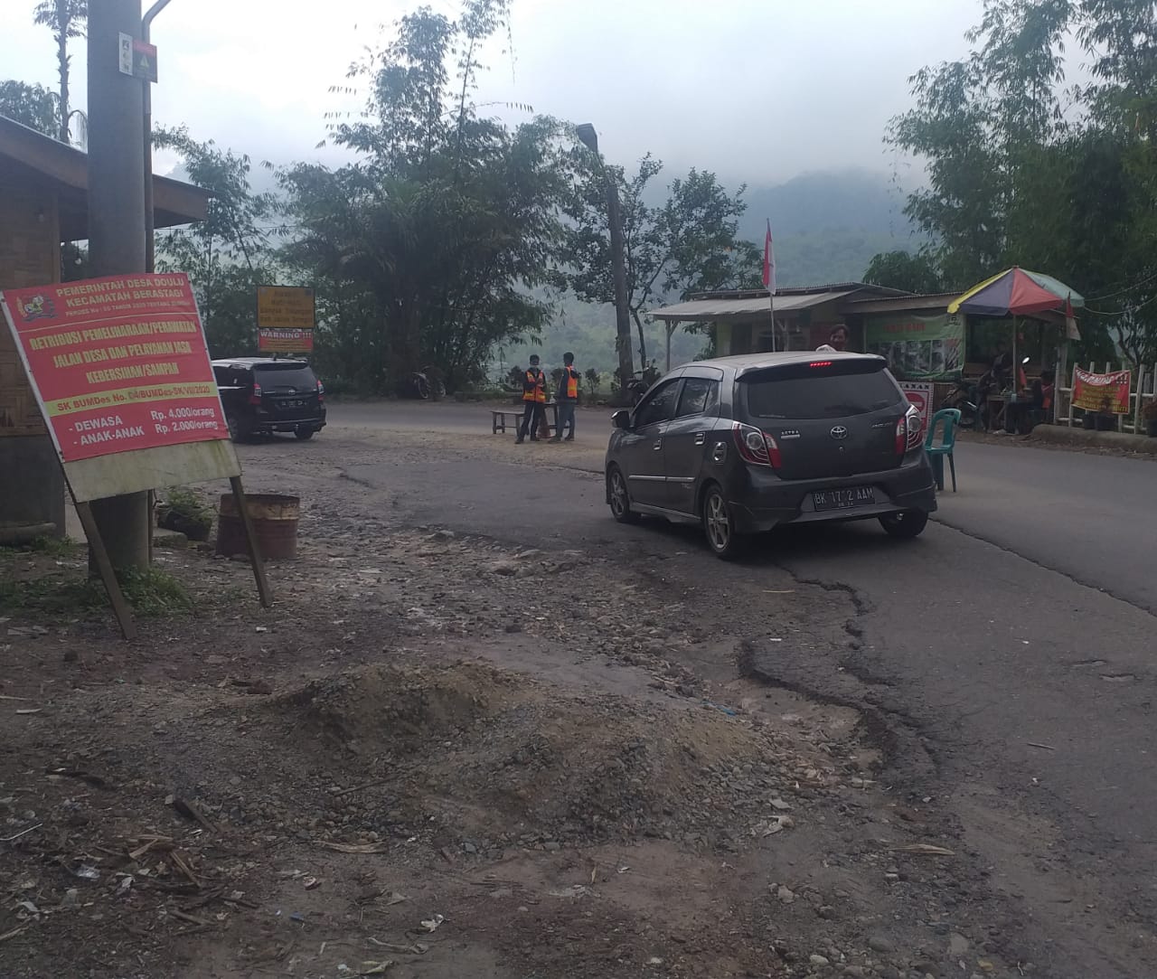 Lokasi pengutipan menuju Pemandian Air Panas di Desa Doulu, Kecamatan Berastagi, Kabupaten Karo.