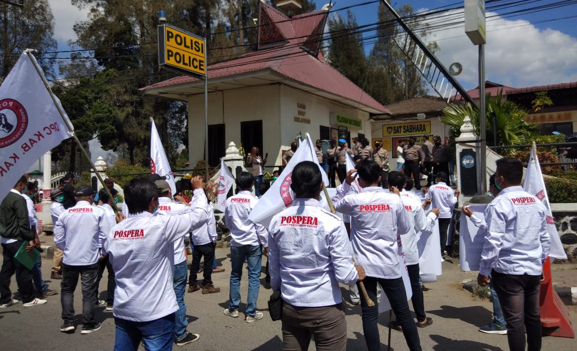 Merasa Pengaduan Tidak Sesuai Harapan, Massa Pospera Demo Polres Karo