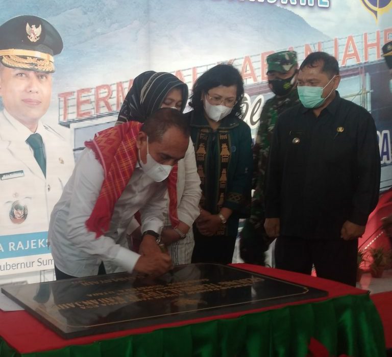 Gubernur Sumatera Utara Edy Rahmayadi Bersama Rombongan Resmikan Terminal Tipe B di Kabanjahe