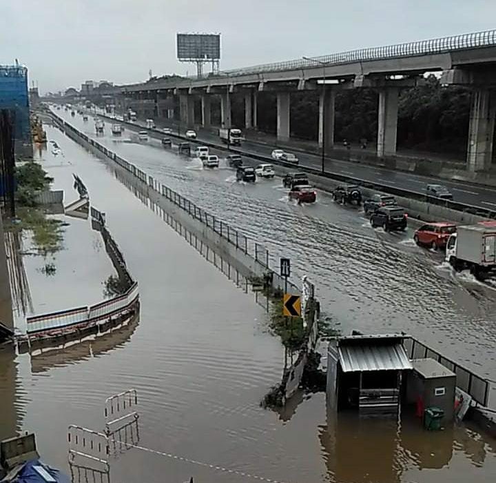 Antisipasi Beberapa Titik Banjir, Jasa Marga Imbau Pengguna Jalan