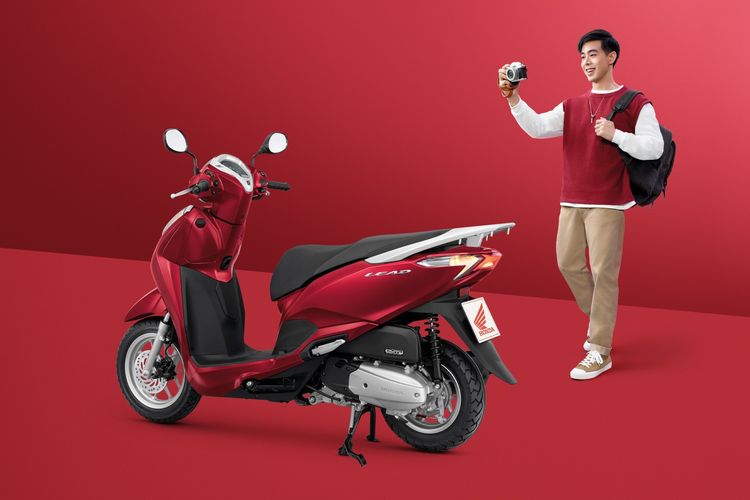 Saudara Honda Vario 125 Meluncur, Bagasinya Bisa Masuk 2 Helm