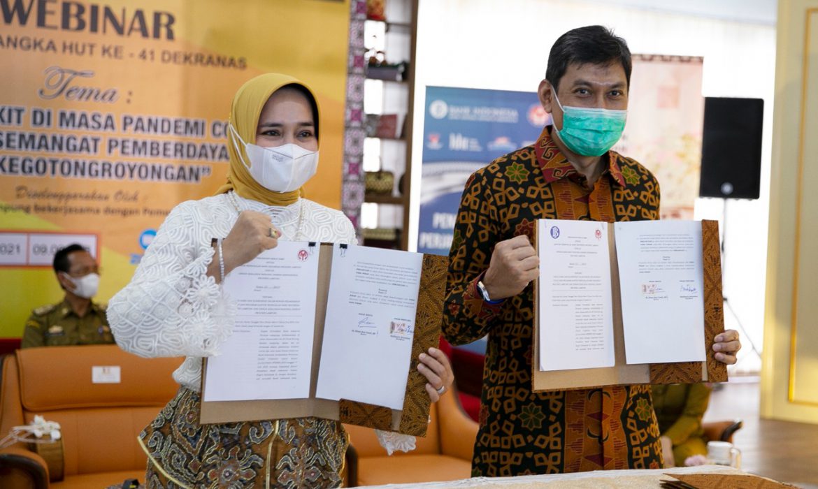 Webinar dalam Rangka HUT Ke-41 Dekranas, Ibu Riana Dorong UMKM Ciptakan Produk Kerajinan Berdaya Saing dan Marketable di Pasaran
