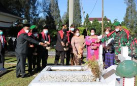 Pemkab Karo Rayakan Hari Jadi ke-75 Tahun Di warnai Ziarah ke Makam Pahlawan