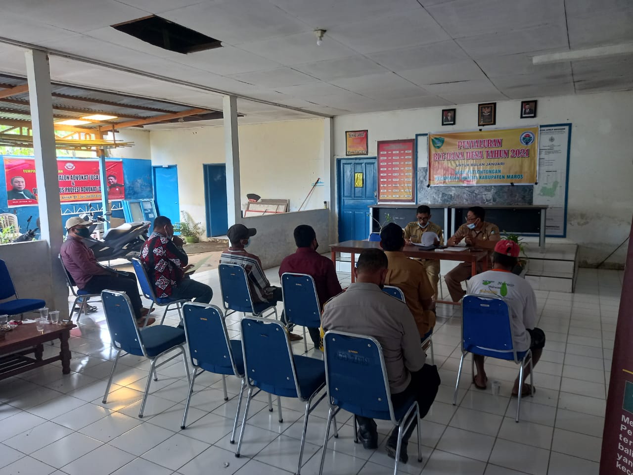 Mediasi Warga Kasus Sengketa Tanah Di Kantor Desa Pattontongang Kecamatan Mandai