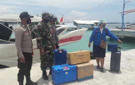 Koramil 04/KS dan Kepolisian Kawal Ketat Pendistribusian 80 Vial Vaksin ke Kepulauan Seribu