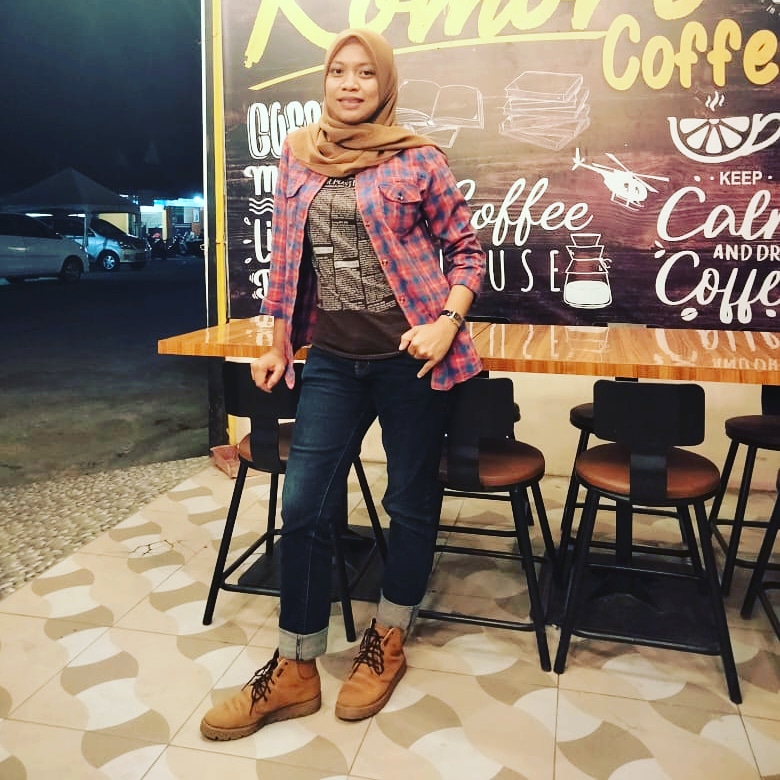 Mutmainnah, Manager Office Hyaza Indonesia