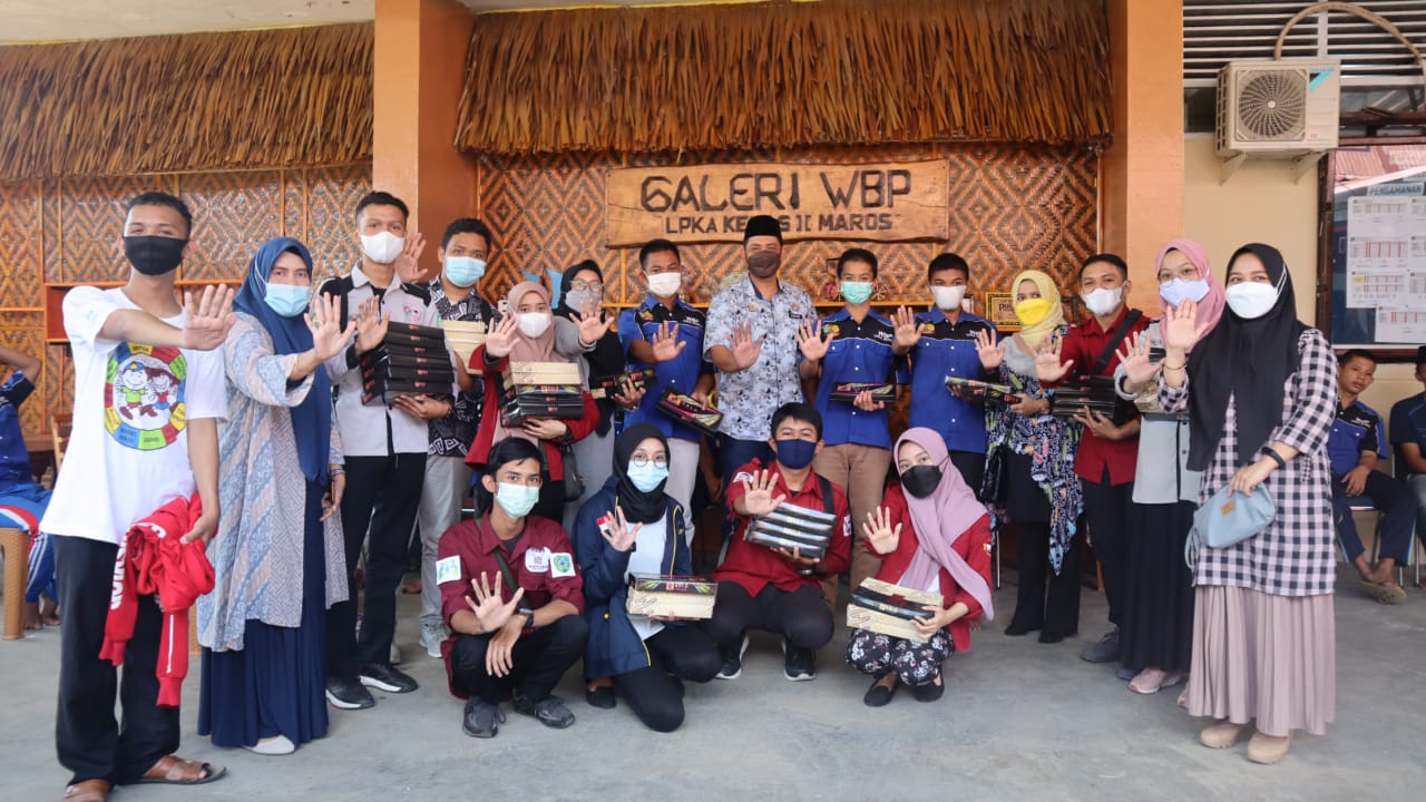 Kepala Lapas Pembinaan Khusus Anak Kelas ll Maros Bersama Tim DP3A Sulsel dan Forum Anak Sulawesi Selatan (Foto : Nurfajriansyah)