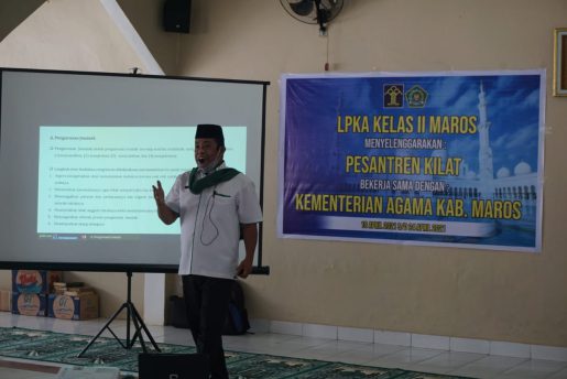LPKA Kelas ll Maros Adakan Pesantren Kilat Untuk Warga Binaan di Mesjid Ba’abut Taubah