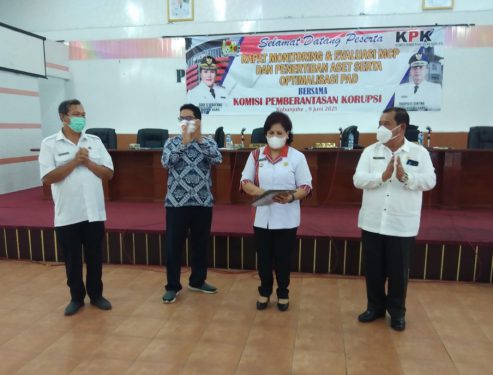 Bupati Karo Cory Sriwati Sebayang Gelar Rapat Monotoring Evaluasi bersama KPK RI
