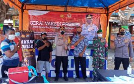 Polres Pamekasan Gelar Vaksinasi Mobile Presisi di Pasar Kolpajung