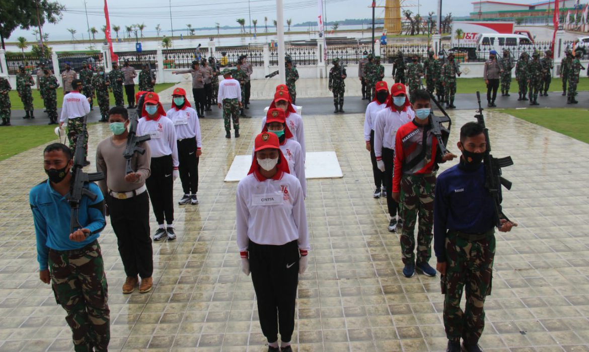 Latihan Uparaca HUT ke-76 RI di Gedung Daerah Kepri Dipimpin Perwira Yonmarhanlan