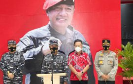 Laksamana TNI Indarto Budiarto Tinjau Vaksinasi Pelajar di Batam