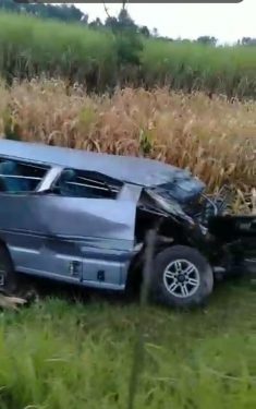 Perlintasan KA Tanpa Palang Pintu di Branggahan Kab. Kediri Memakan Korban