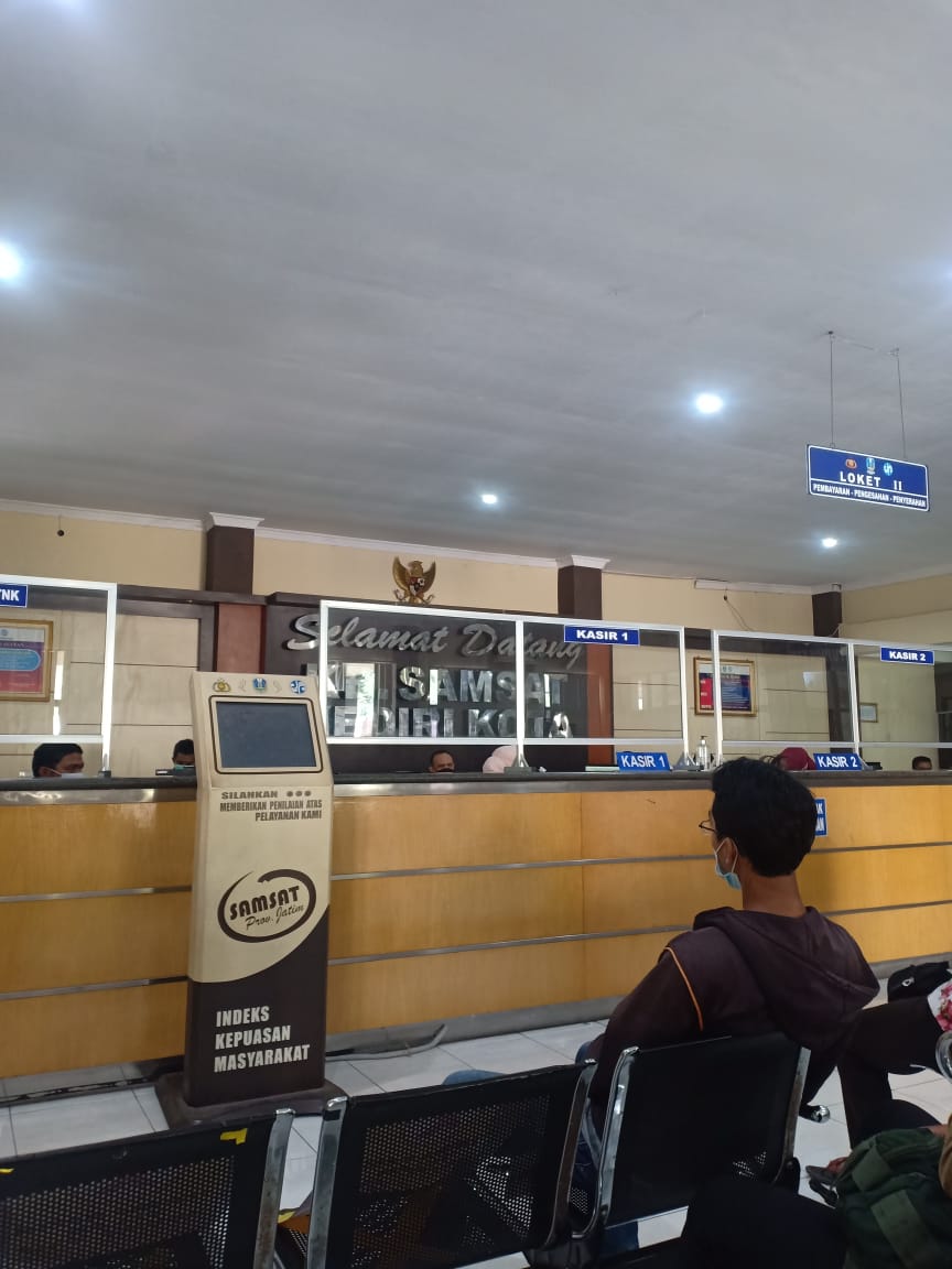 Ruang pelayanan KB.Samsat Kota Kediri