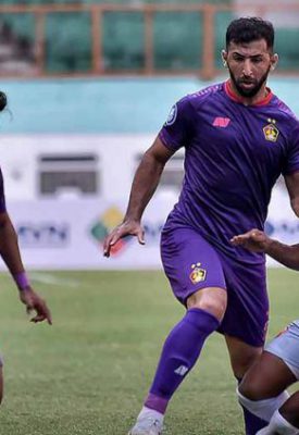 Pertandingan Persik Kediri vs PSM Makassar | Foto: Liga Indonesia Baru