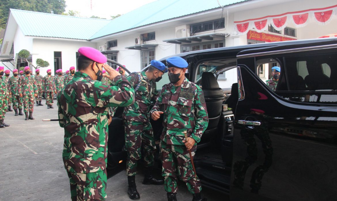 Danpuspom Angkatan Laut Kunjungi Mako Gurita Perkasa Yonmarhanlan IV Tpi