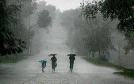 Beberapa Kota Berpotensi Alami Hujan Petir pada Senin